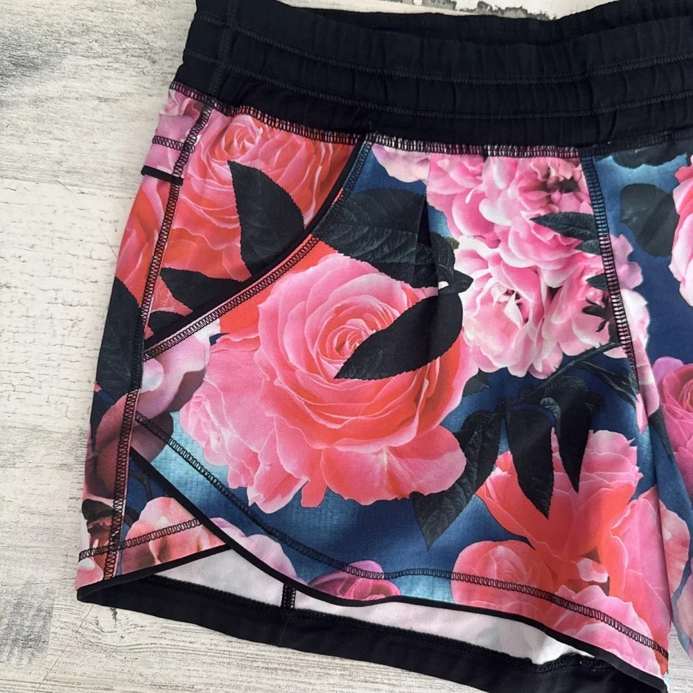 Lululemon Secret Garden Rose Floral Pink Black Tracker Shorts Size 2 RARE HTF